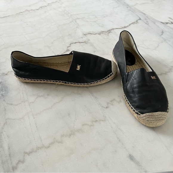Kendrick slip on women’s espadrilles size US 6.5 in black- Michale Kors - Picture 3 of 11